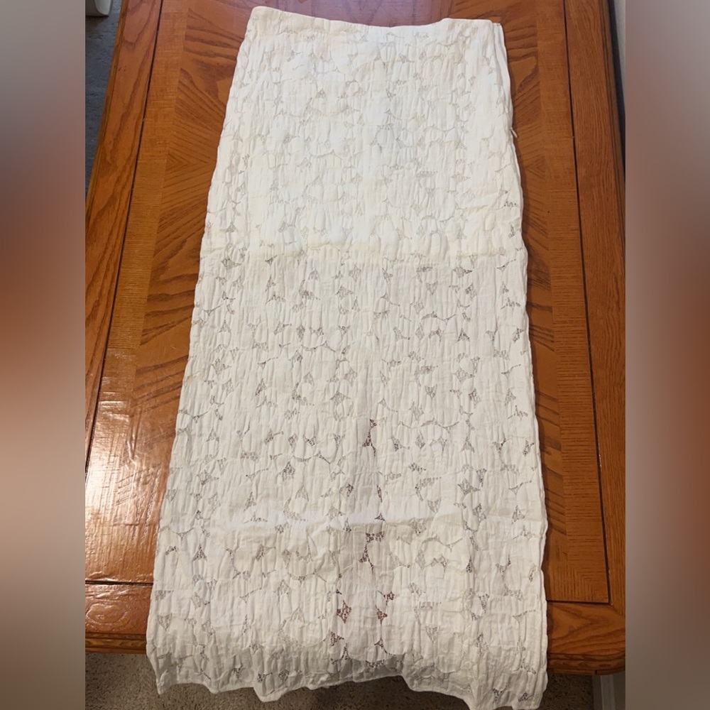 White LPA lace midi skirt in size small